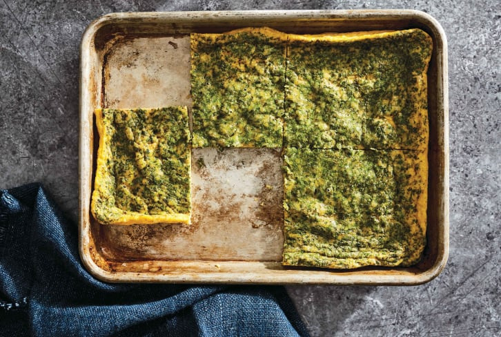   Sós reggeli ötletre van szüksége? Próbálja ki ezt a Herby Sheet Pan Frittatát