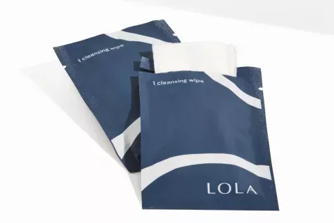   LOLA tisztító törlőkendők sötétkék csomagok