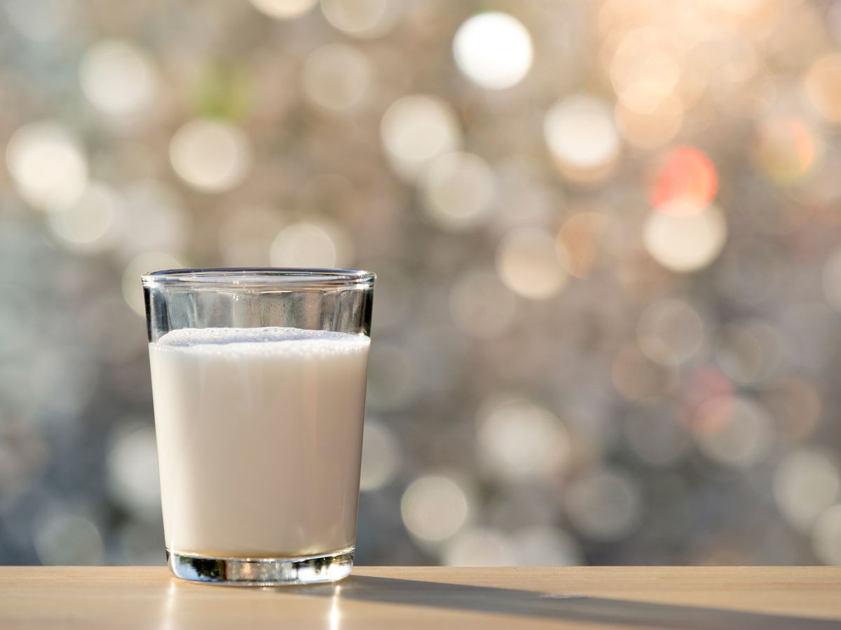 물에 우유보다 칼슘이 더 많을 수 있습니까?