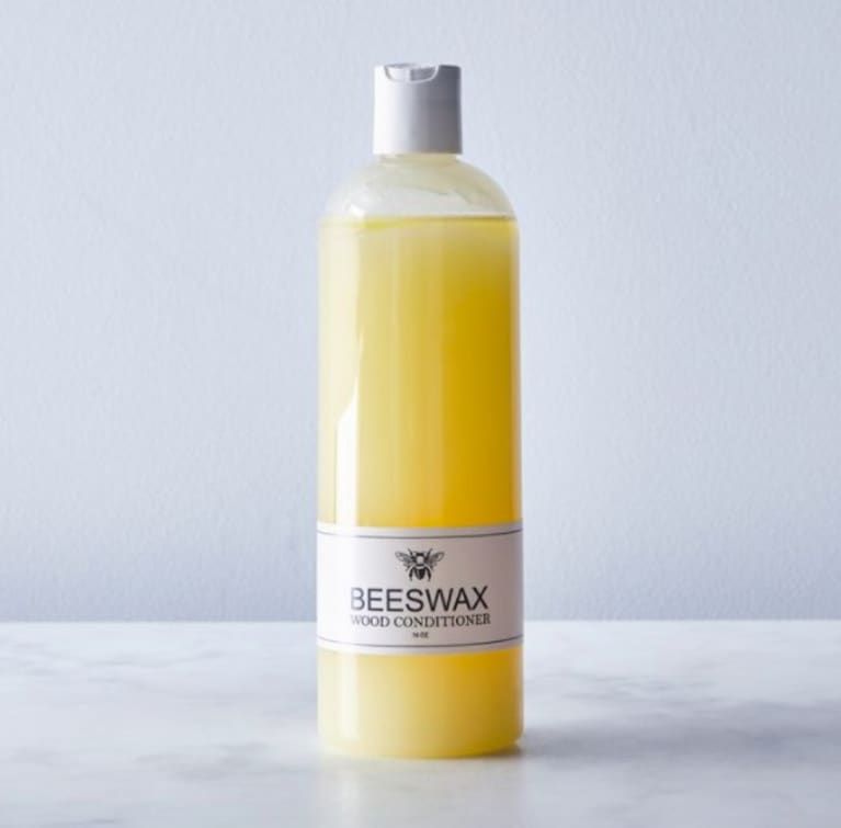 Tabla de cortar Howard y botella de aceite Butcher Block