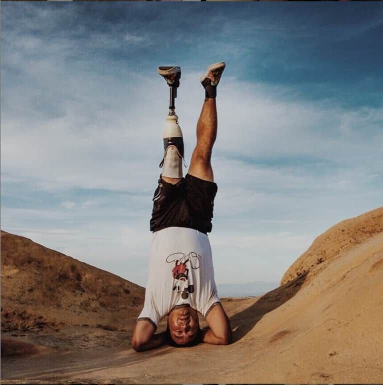 12 Rockstar Yogis που ηγούνται της θετικής κίνησης του σώματος
