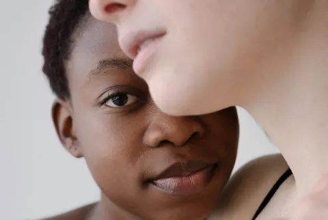   Empaths: Megpróbálja meggyógyítani romantikus partnereit?